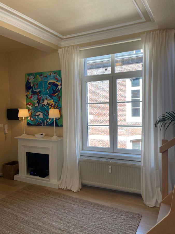 Appartamento Le 25, Duplex Elegant Au Coeur Du Pietonnier Historique Namur Esterno foto