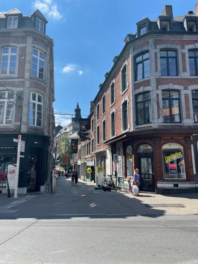 Appartamento Le 25, Duplex Elegant Au Coeur Du Pietonnier Historique Namur Esterno foto